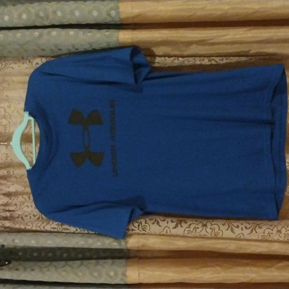 Under Armour Men's Large Blue T-shirt
